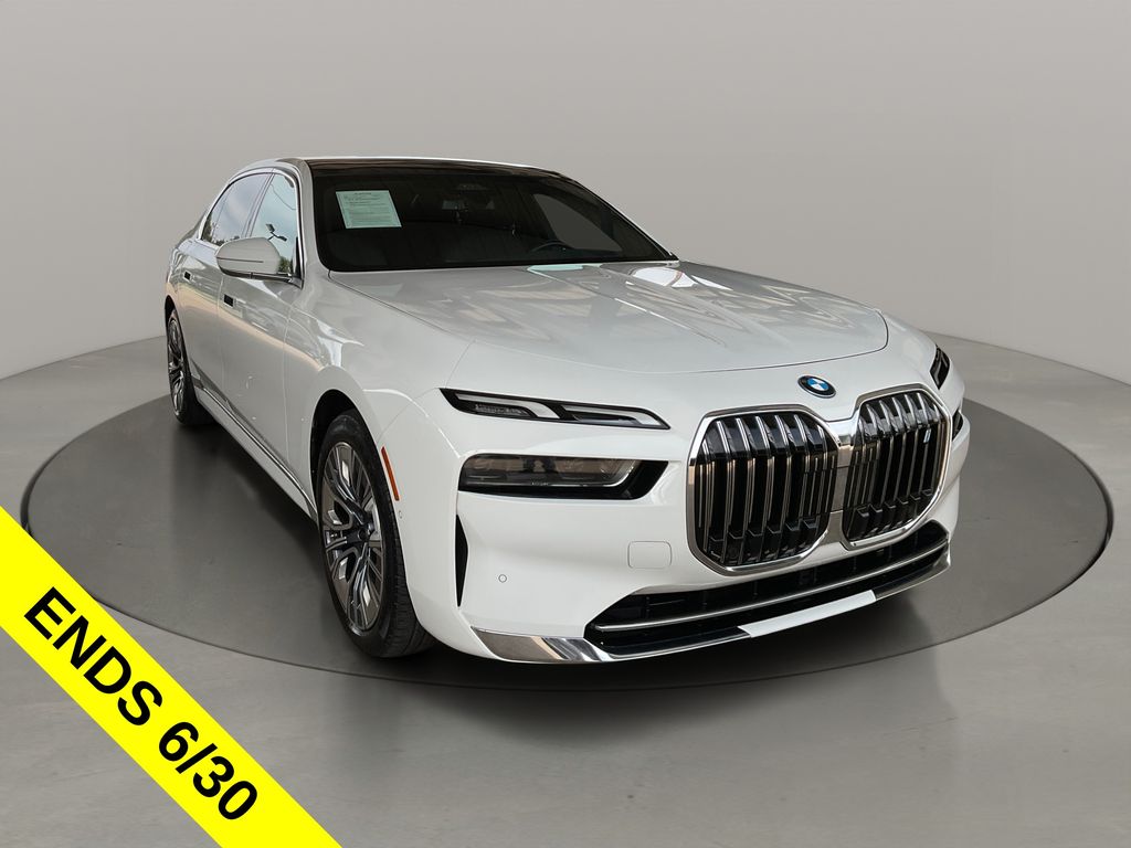 Alpine White 2023 BMW i7 Sedan All-Wheel Drive Automatic