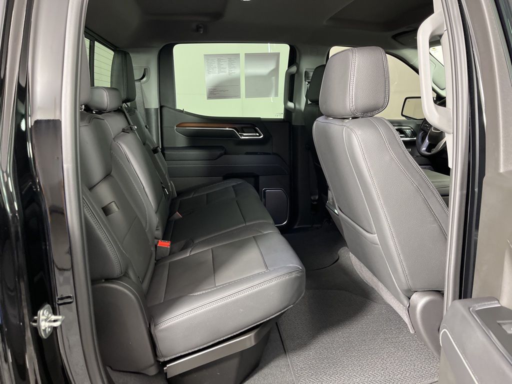 Thumbnail: 2025 GMC Sierra 1500 - 8