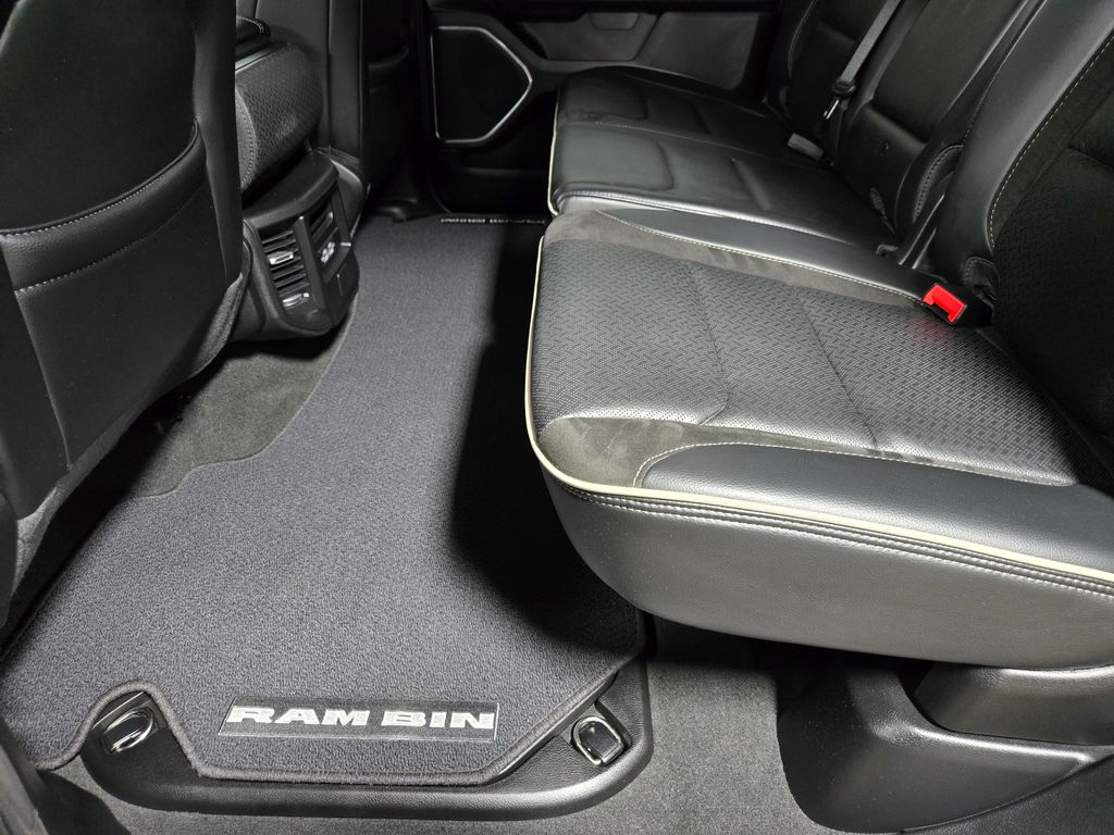2022 RAM Ram 1500 Pickup Laramie - Photo 35