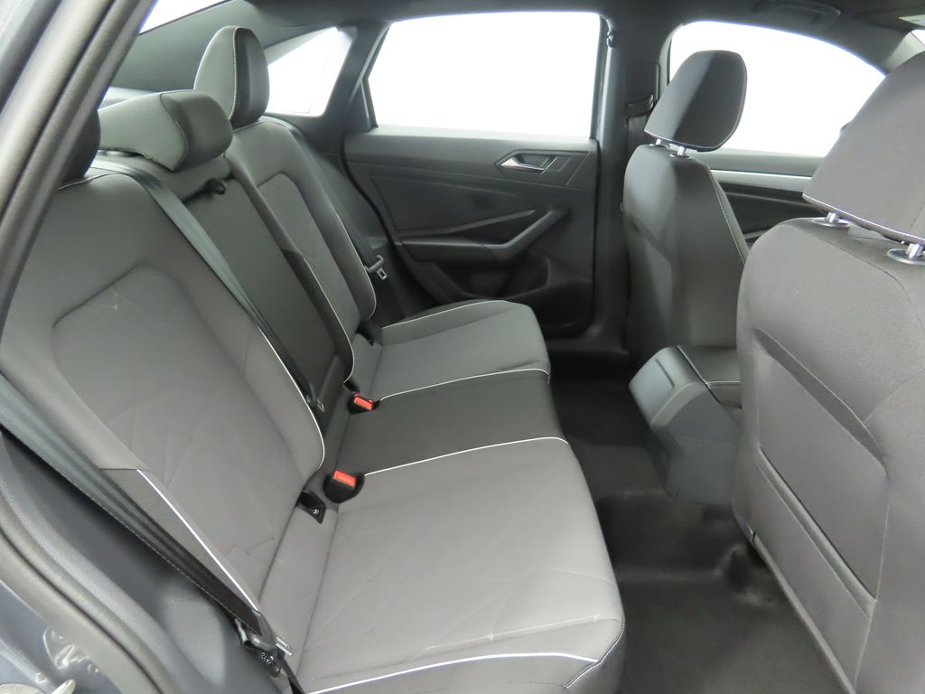 Thumbnail: 2026 Volkswagen Jetta - 22