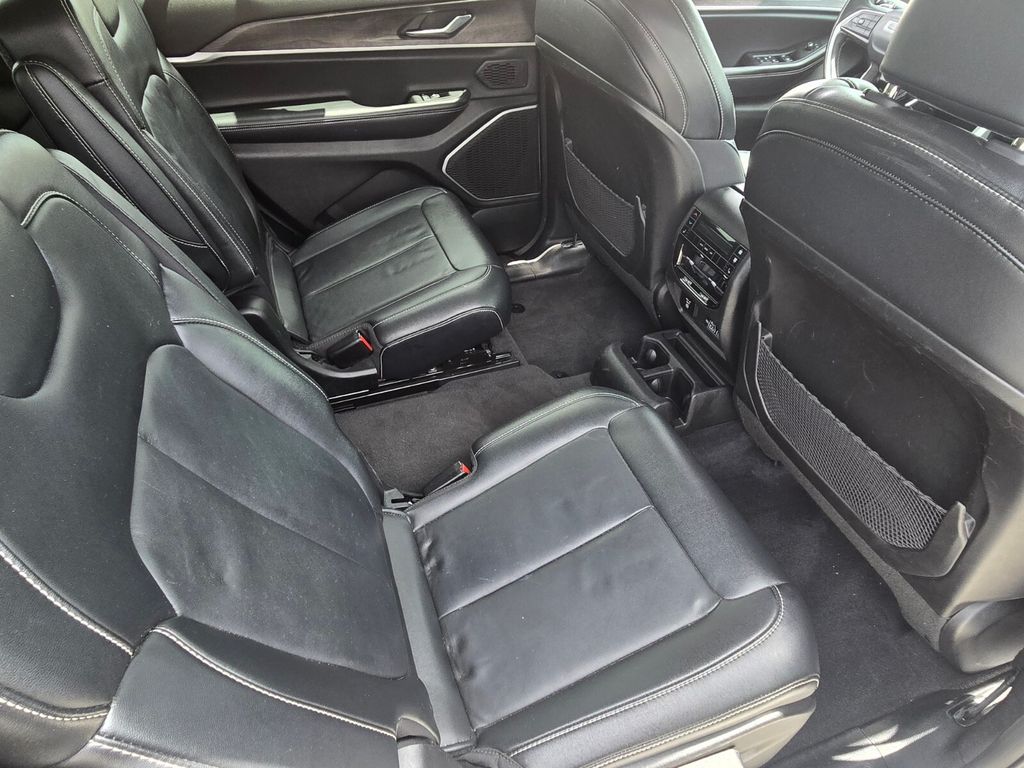 2022 Jeep Cherokee - $23,800