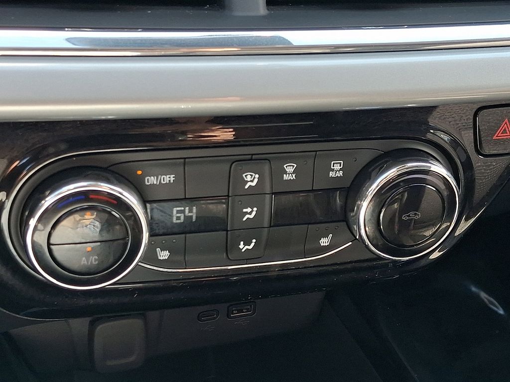 2025 Chevrolet Trax LT Gray at South Hills Kia