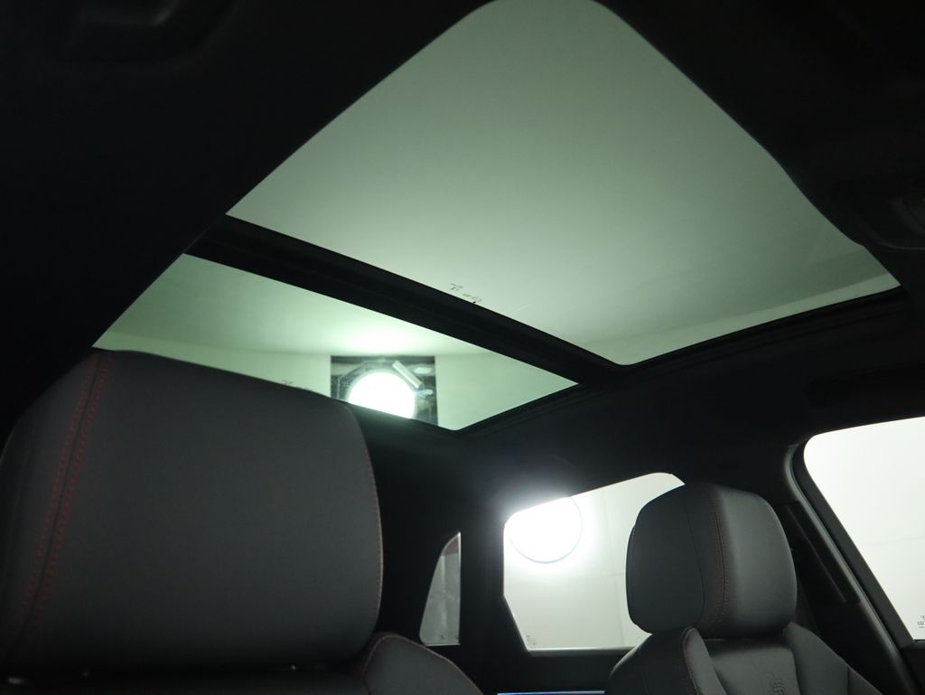 Thumbnail: 2025 Audi Q3 - 20