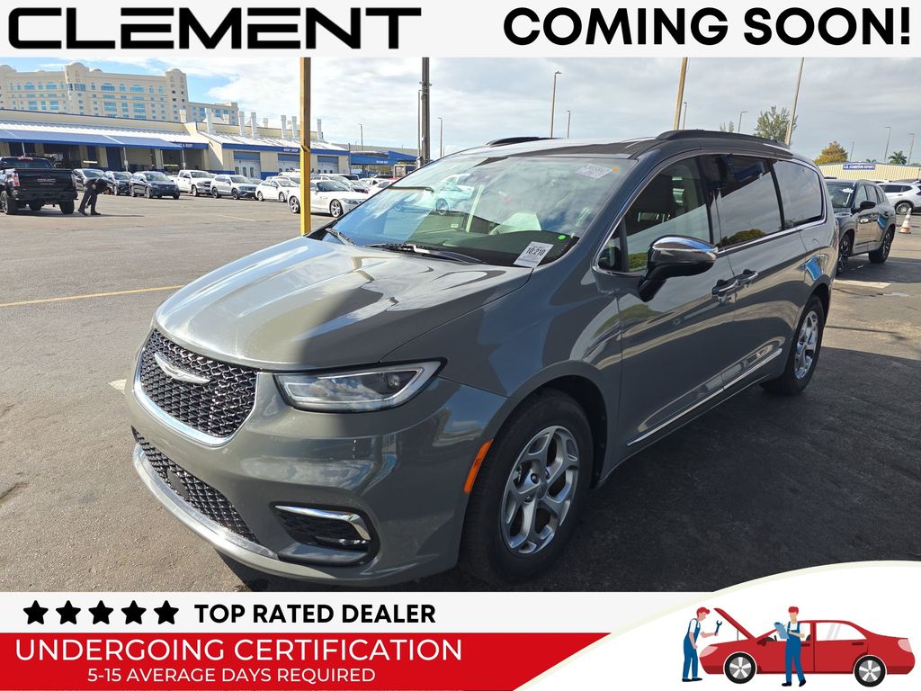 2023 Chrysler Pacifica Limited FWD