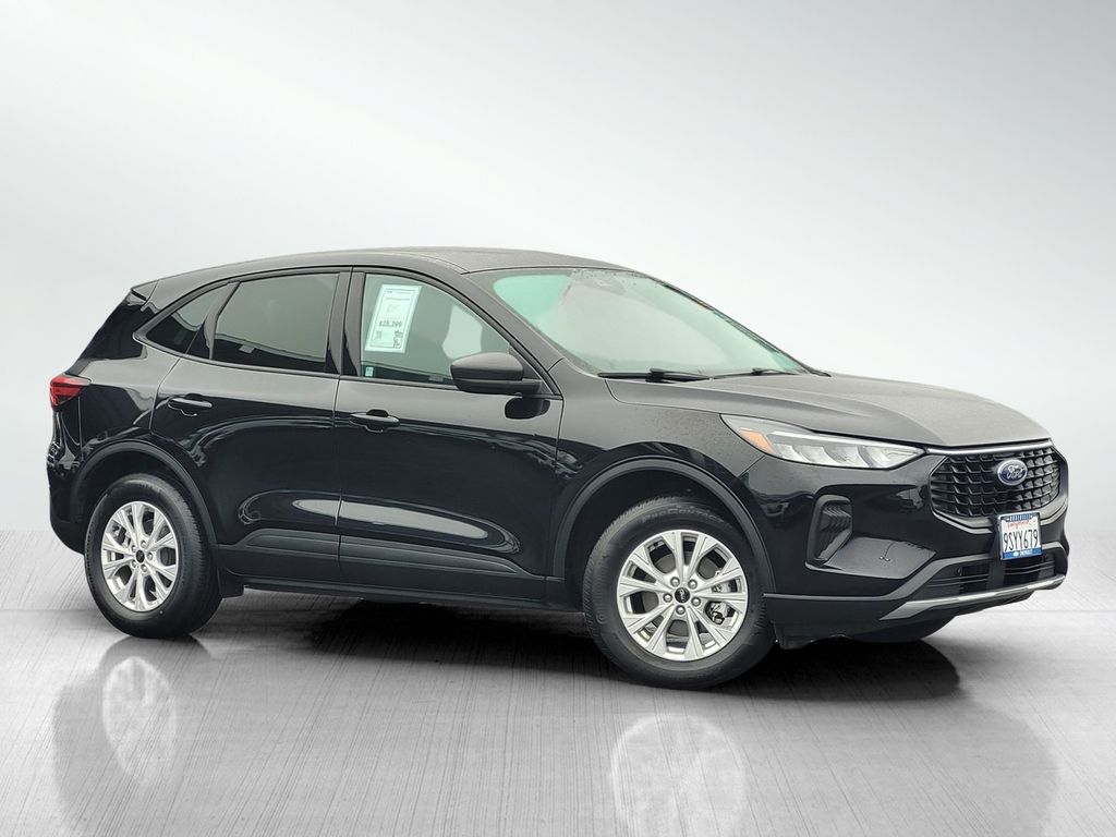 Black Metallic 2025 Ford Escape SUV / Crossover All-Wheel Drive 8-Speed Automatic