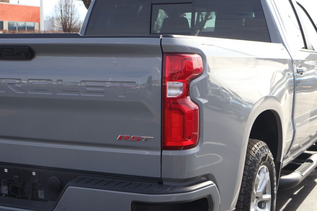 Thumbnail: 2024 Chevrolet Silverado 1500 - 10