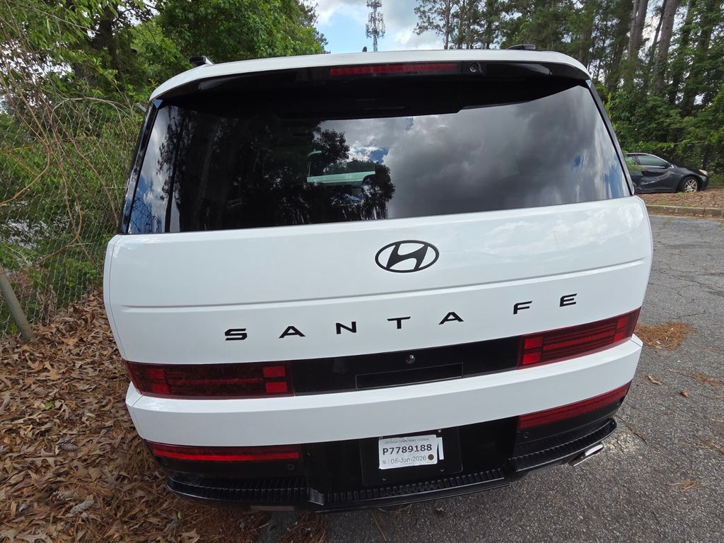 Used 2026 White Hyundai Calligraphy image 4
