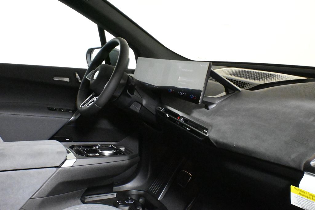 Thumbnail: 2026 BMW iX - 32