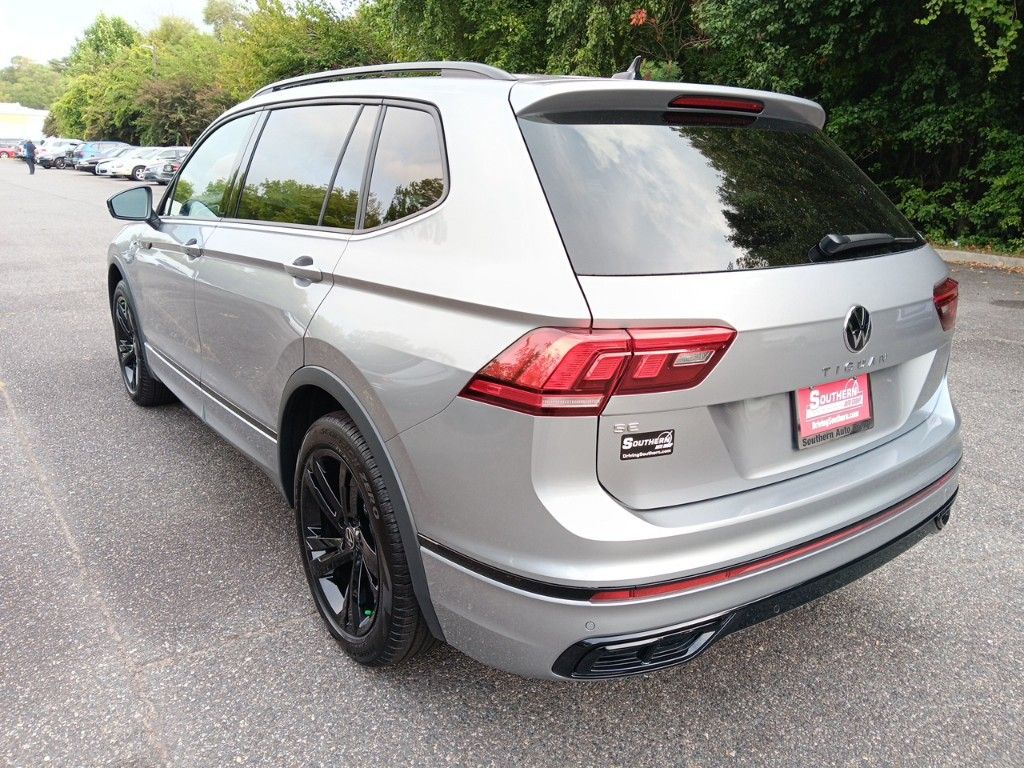 2024 Volkswagen Tiguan 2.0T SE R-Line Black 3