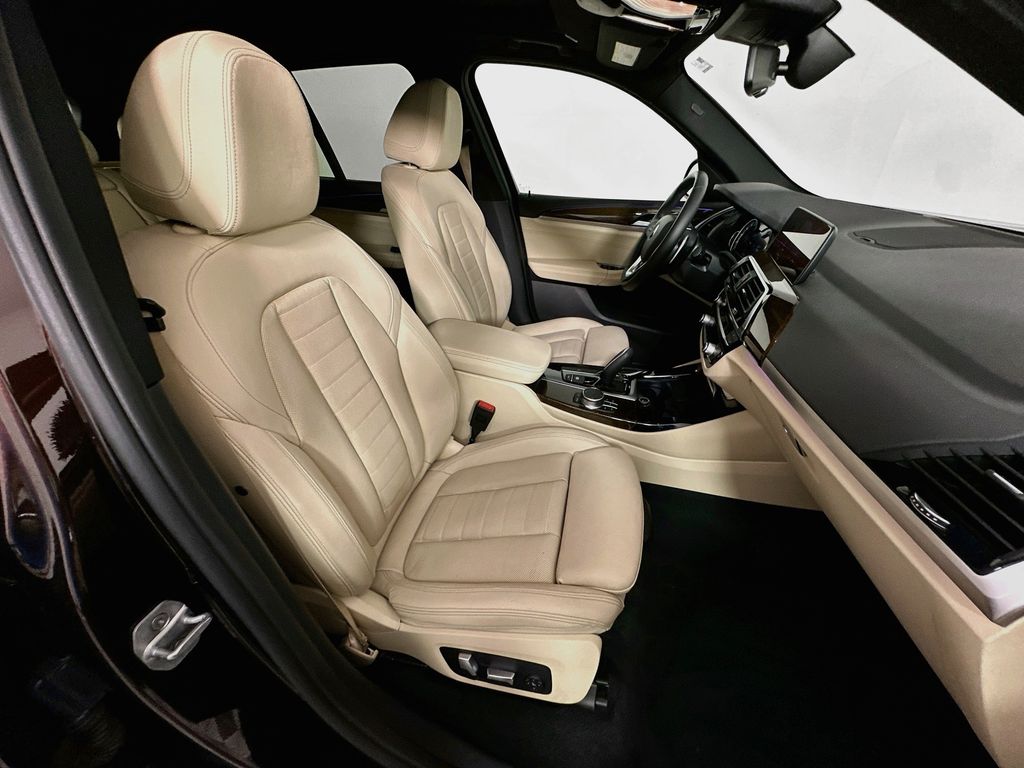 Thumbnail: 2019 BMW X3 - 29