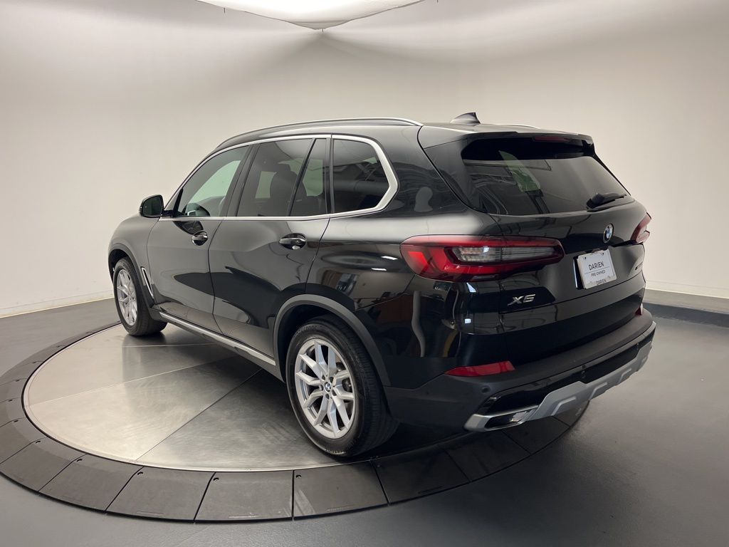 Thumbnail: 2021 BMW X5 - 3