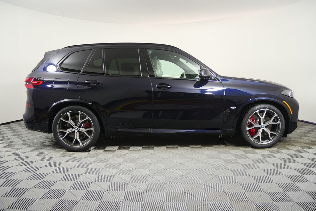 Thumbnail: 2026 BMW X5 - 2