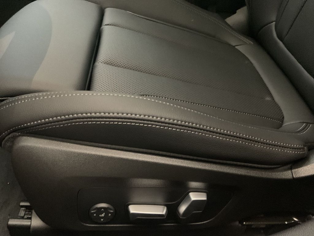 2023 Bmw 330i photo 57