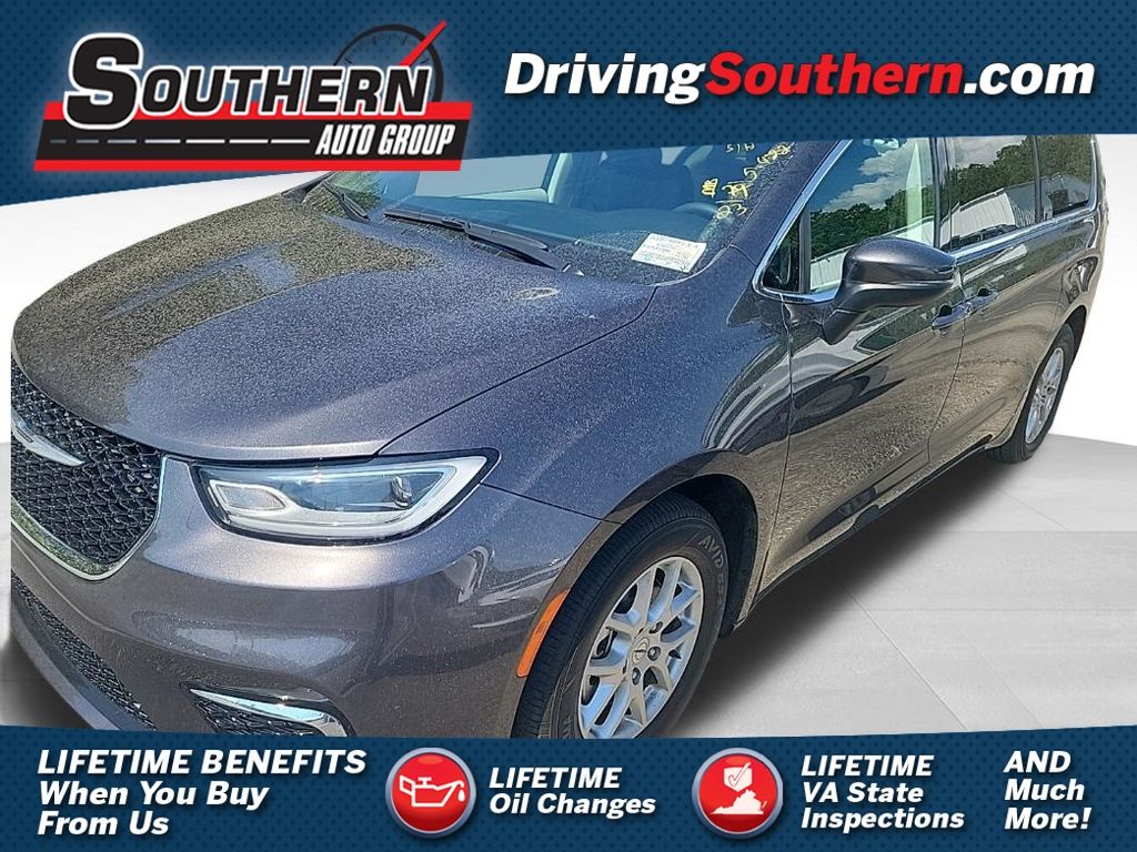 Gray (Granite Crystal Metallic Clearcoat) 2023 Chrysler Pacifica Touring L FWD Minivan Front-Wheel Drive 9-Speed Automatic