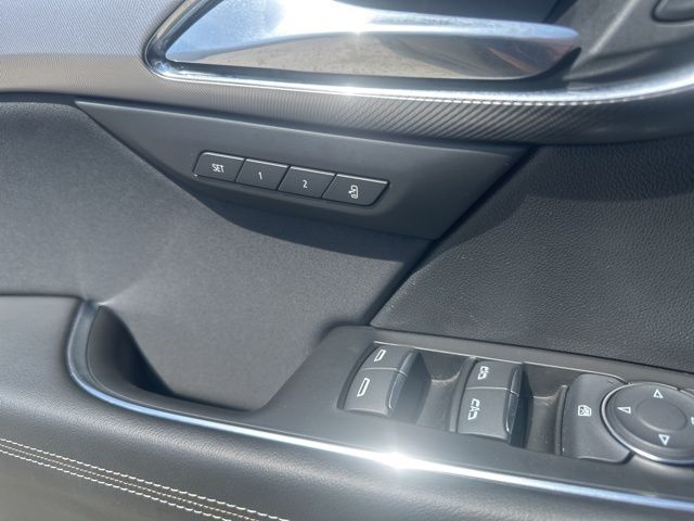 Used 2025 Buick Envision SUV