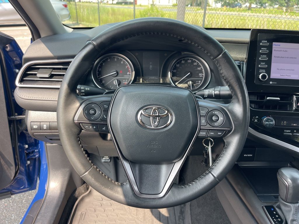 Camry SE