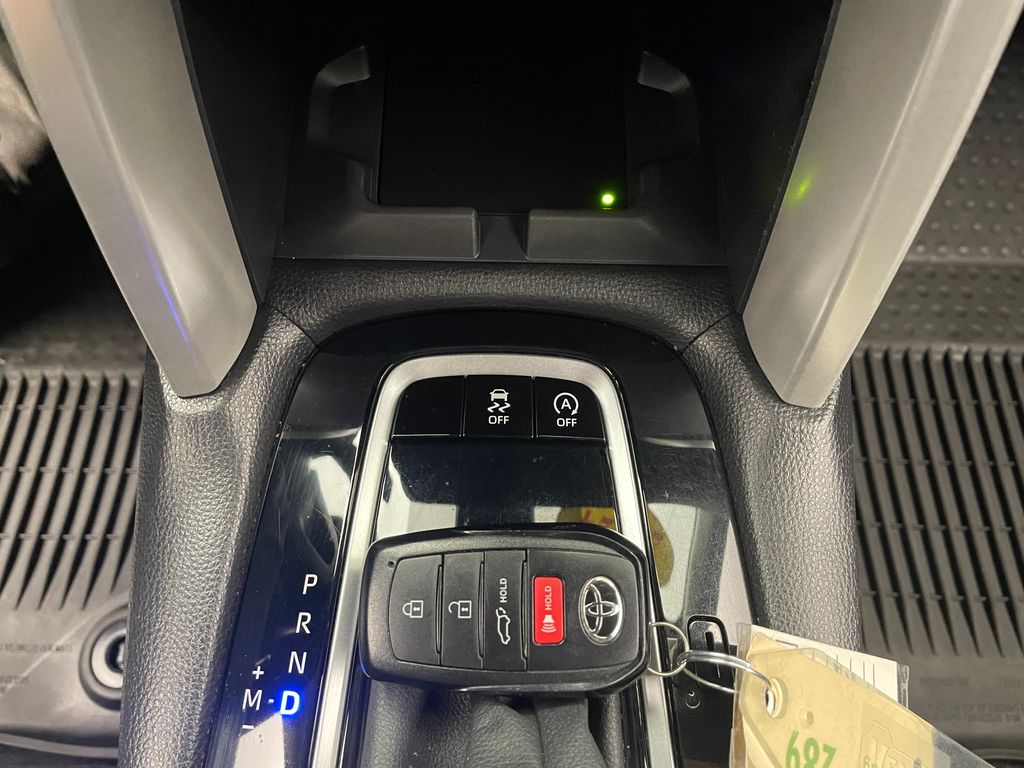 Thumbnail: 2024 Toyota Corolla Cross - 30