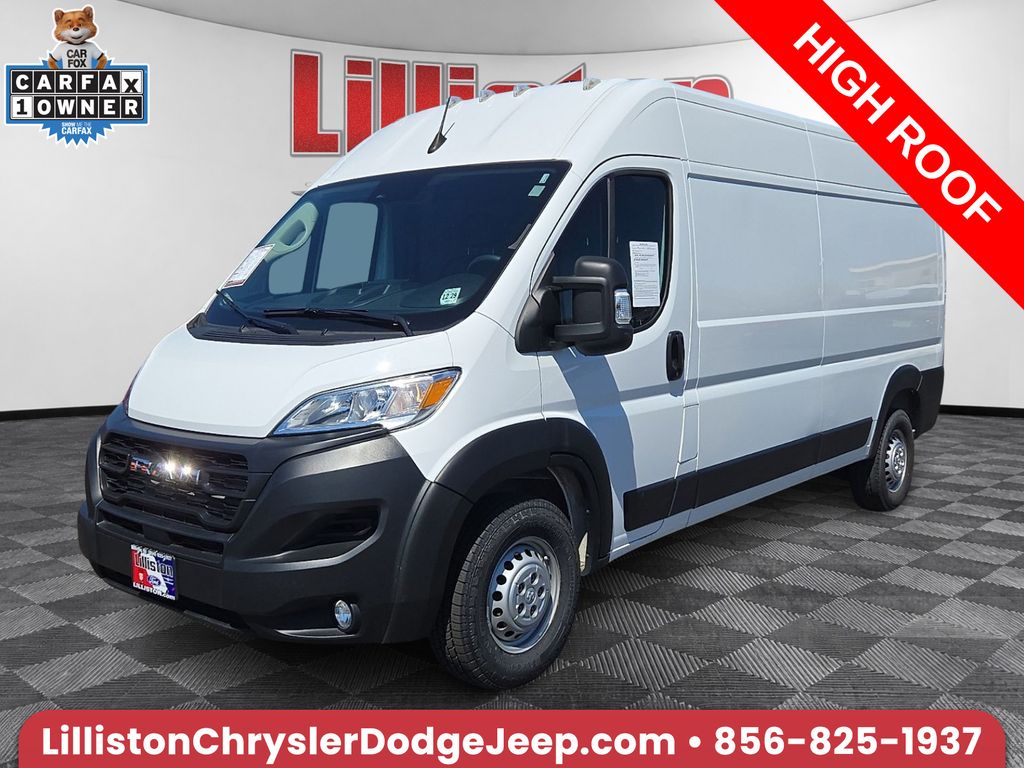 Bright White Clearcoat 2025 RAM ProMaster Van 9-Speed Automatic