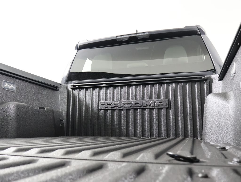 2025 Toyota Tacoma SR5 Double Cab photo 14