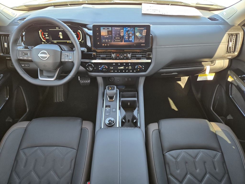 2026 Nissan Pathfinder Platinum - 5