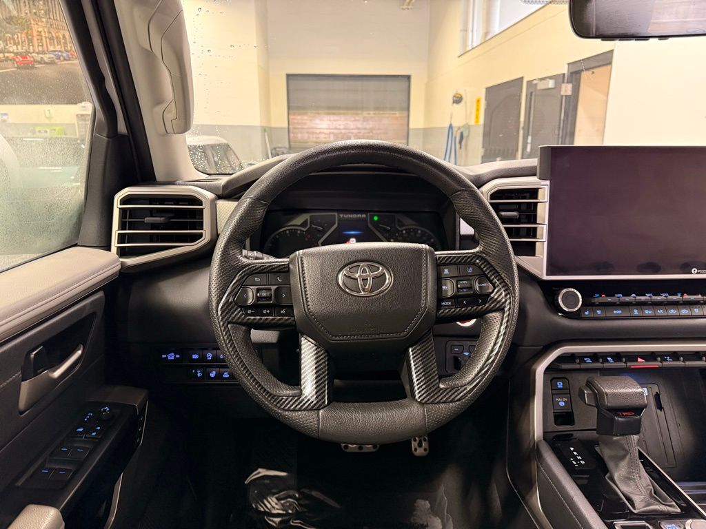 Thumbnail: 2023 Toyota Tundra - 23