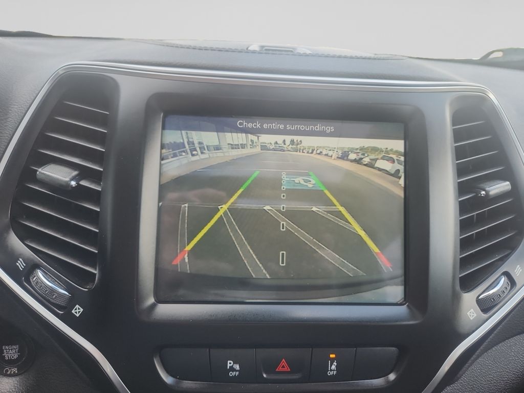 2021 Jeep Cherokee Latitude Lux Gray at Subaru and VW of Moon Township
