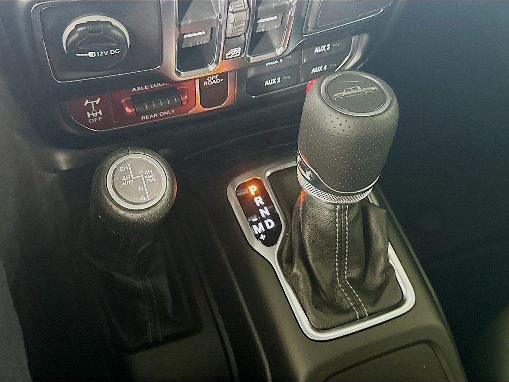 New 2026 Black Jeep Mojave X image 12