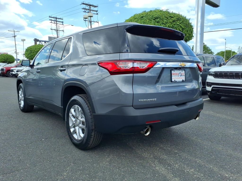 used 2020 Chevrolet Traverse car, priced at $17,300