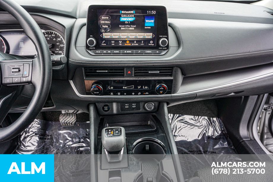 Used 2024 Silver Nissan SV image 38