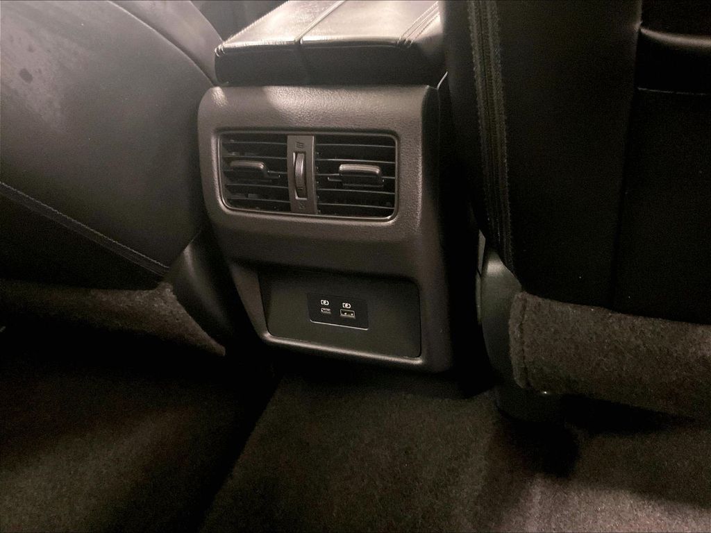 2023 Nissan Rogue — photo 28