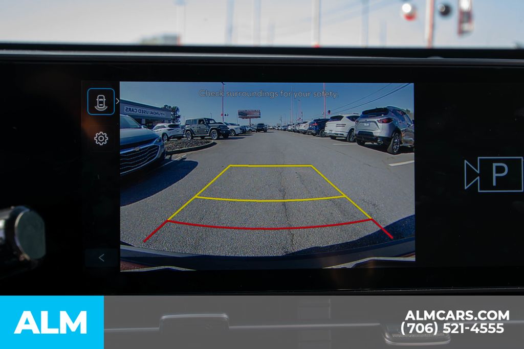 Used 2025 Orange Hyundai SEL Convenience image 12