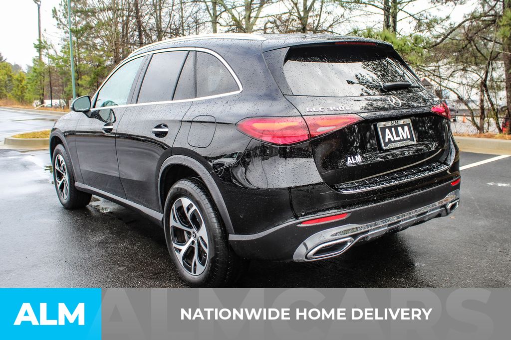 Used 2026 Black Mercedes-Benz GLC 350e image 5