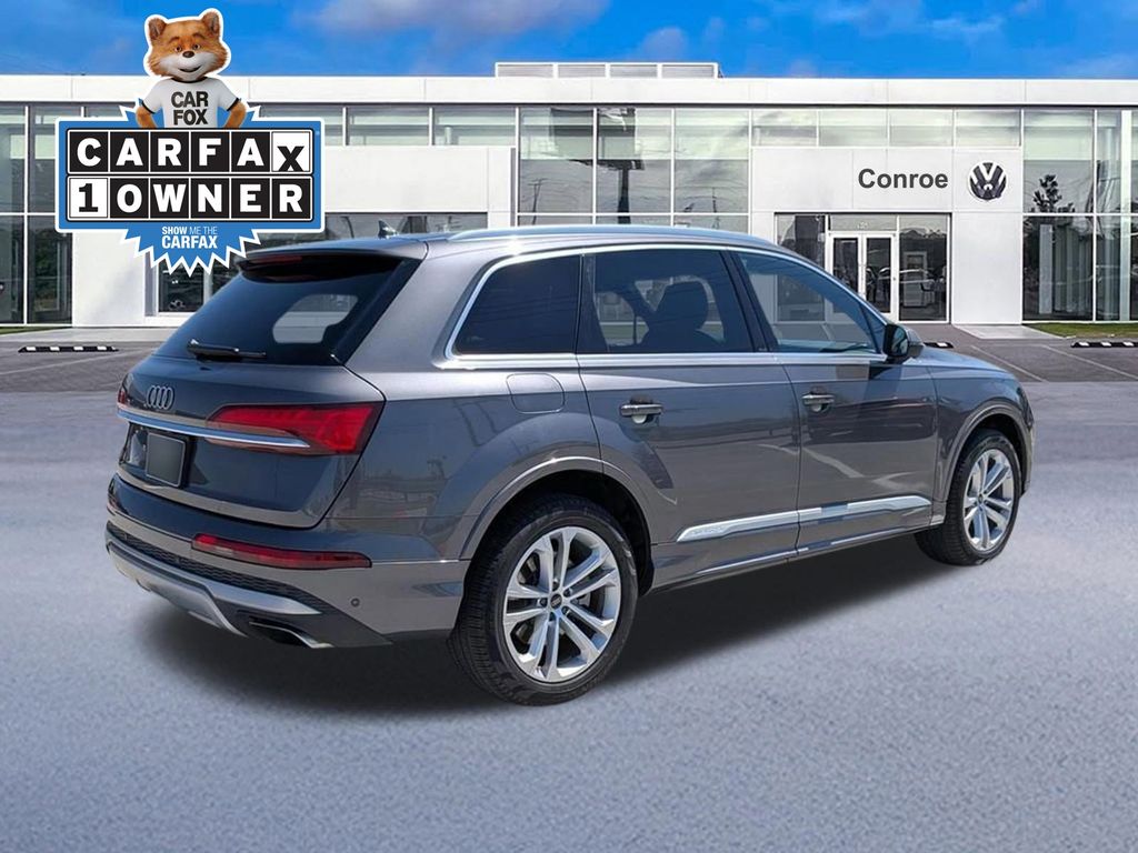 2025 Audi Q7 55 Premium Plus - 4