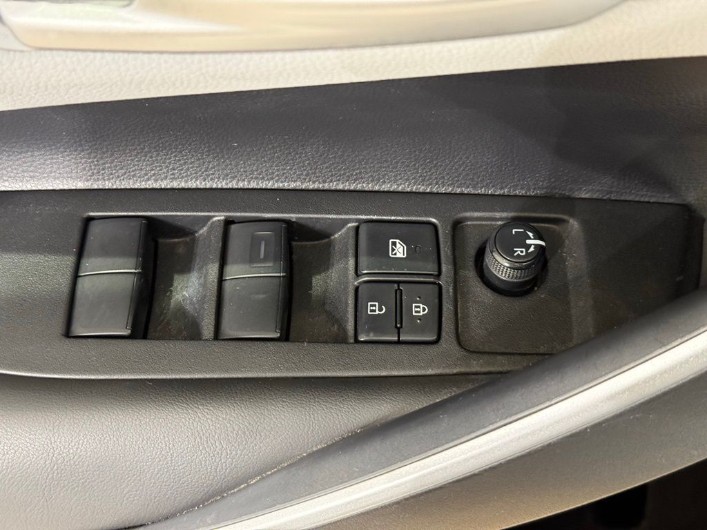 Thumbnail: 2024 Toyota Corolla - 15