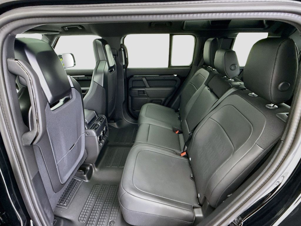 Thumbnail: 2026 Land Rover Defender - 21
