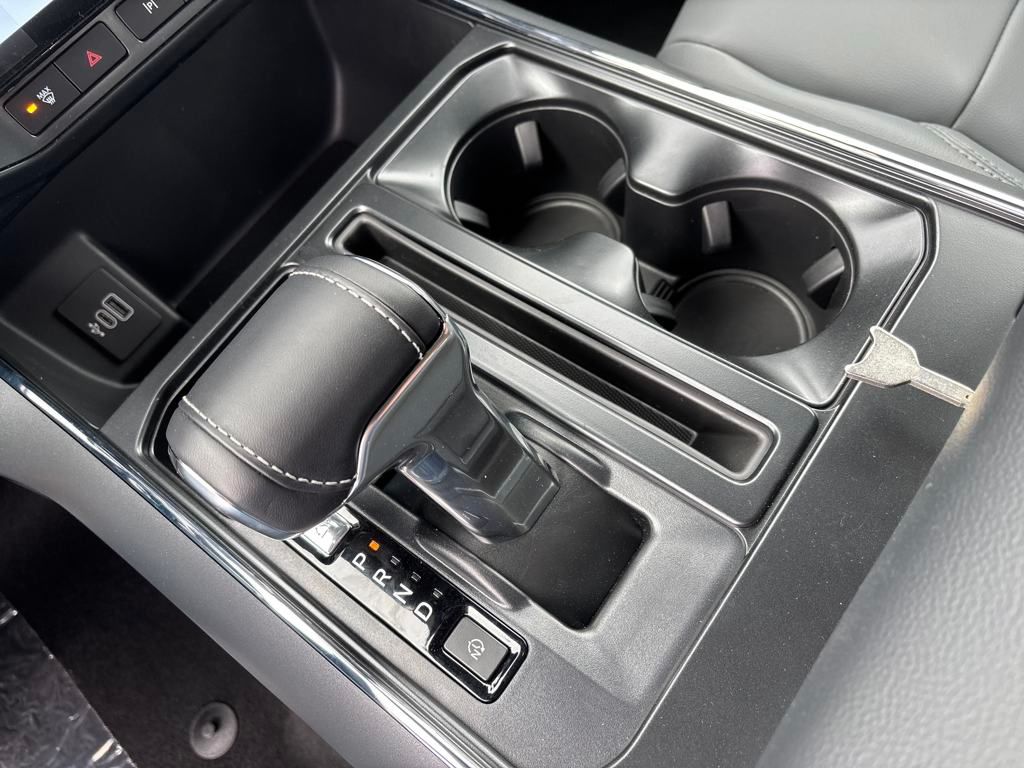 New 2025 Ford F-150 Lightning 5.5' Box Flash