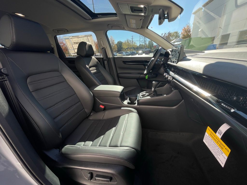 2025 Honda CR-V EX-L 32