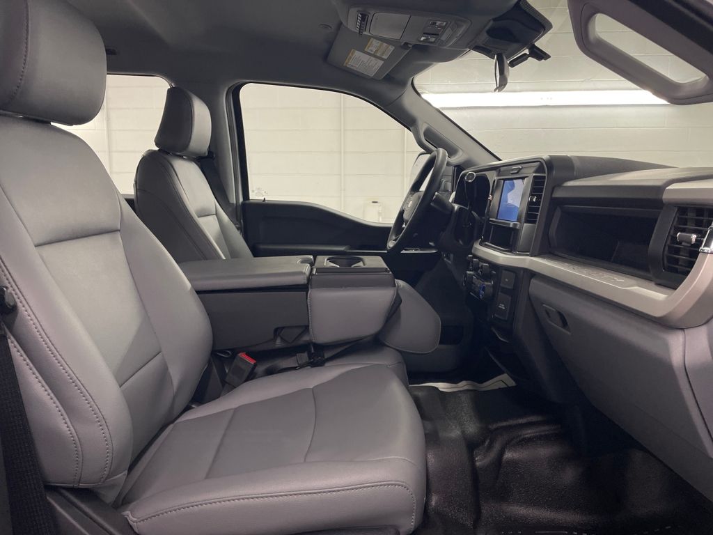 2025 Ford F-250 XL photo 20