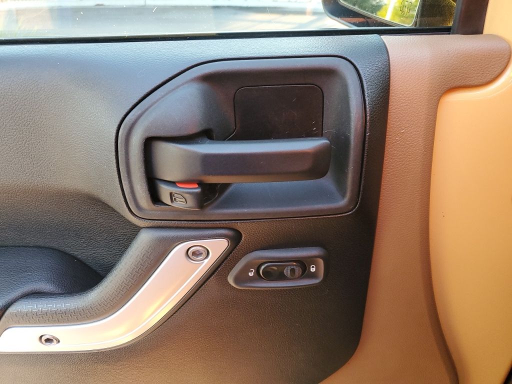 Used Car 2013 Jeep Wrangler  Unlimited Sahara For Sale In Austin, Texas