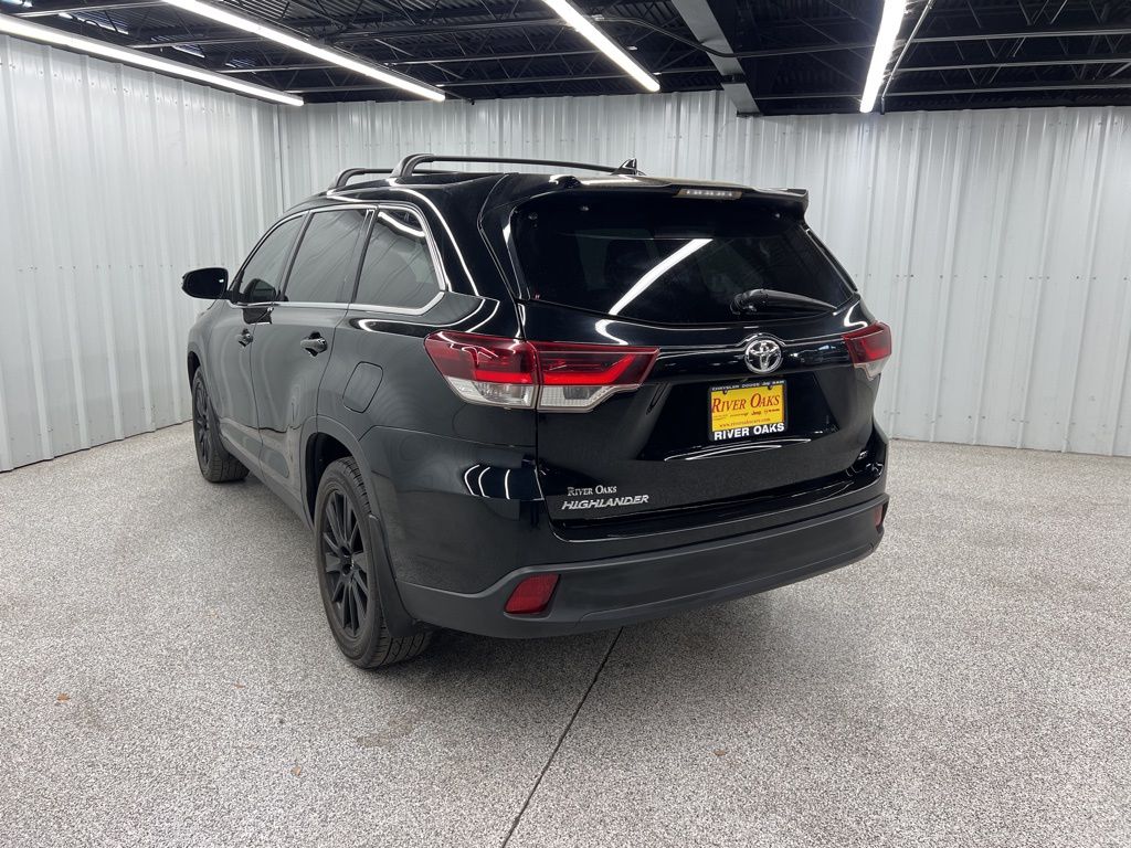 2019 Toyota Highlander SE Black at Cook Ford