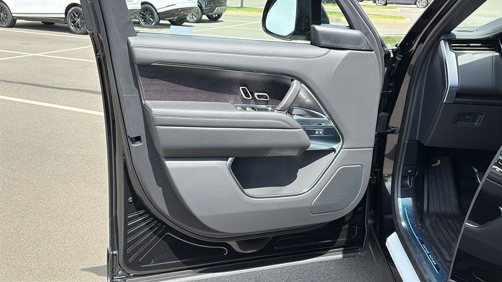 new 2026 Land Rover Range Rover car, priced at $133,515