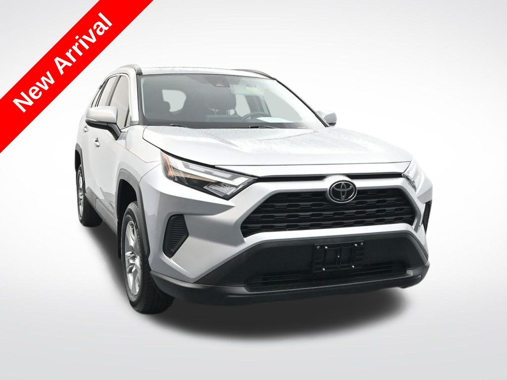 Silver Sky Metallic 2025 Toyota RAV4 SUV / Crossover Front-Wheel Drive 8-Speed Automatic