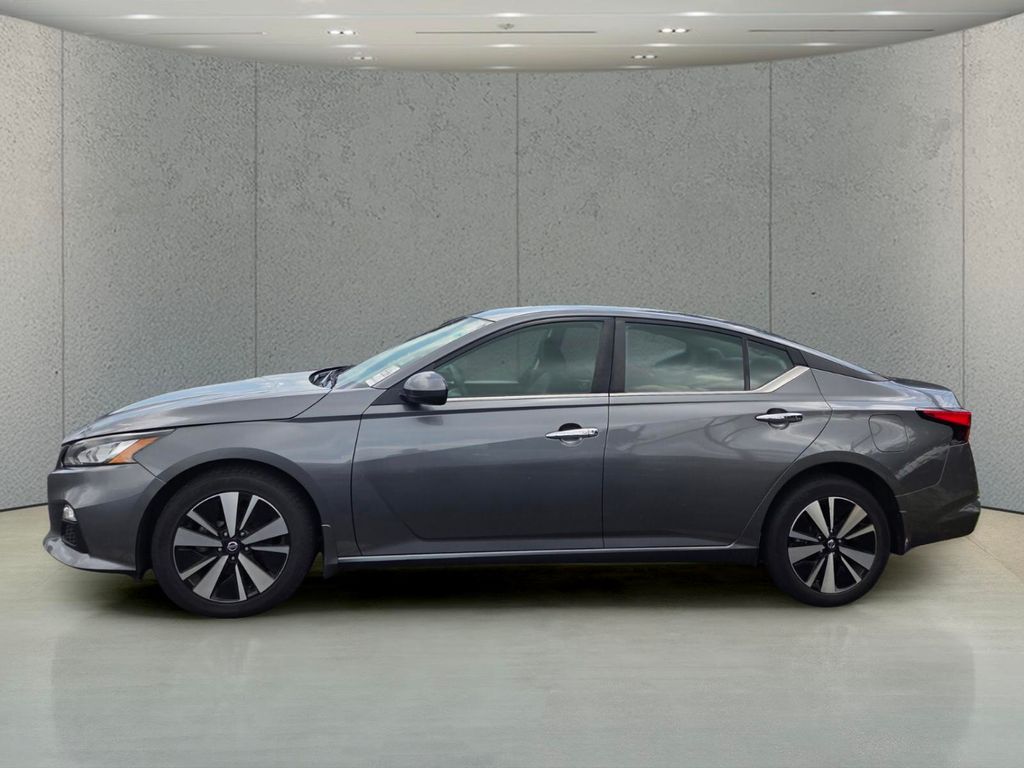 Used 2022 Nissan Altima Sedan