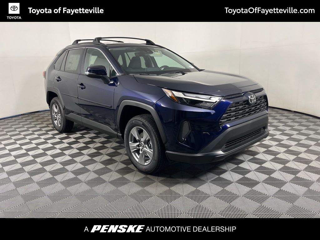 Thumbnail: 2025 Toyota RAV4 - 6