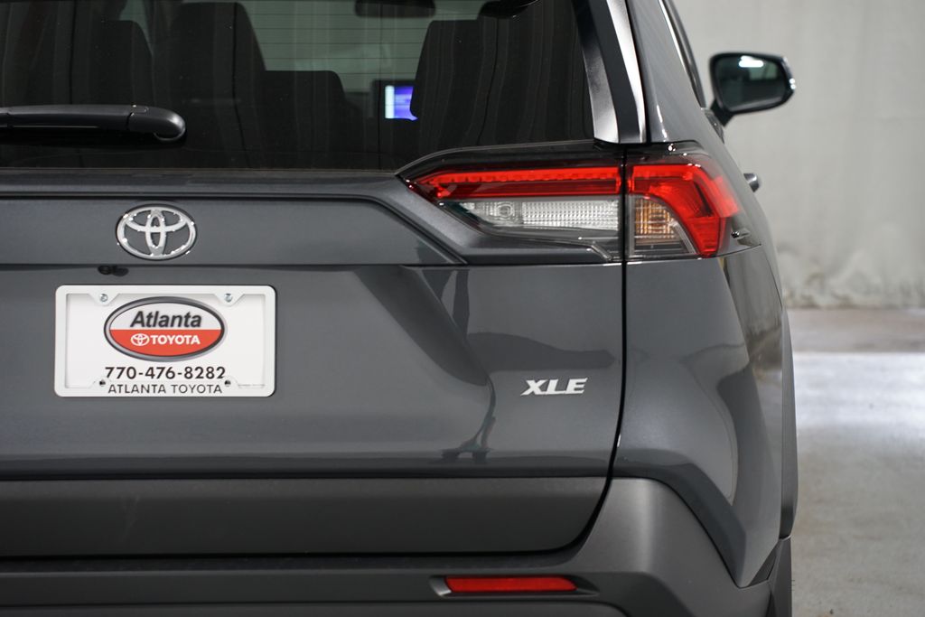 Thumbnail: 2025 Toyota RAV4 - 10