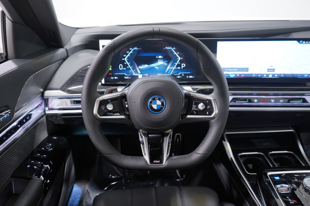 2025 BMW i7 eDrive50 11