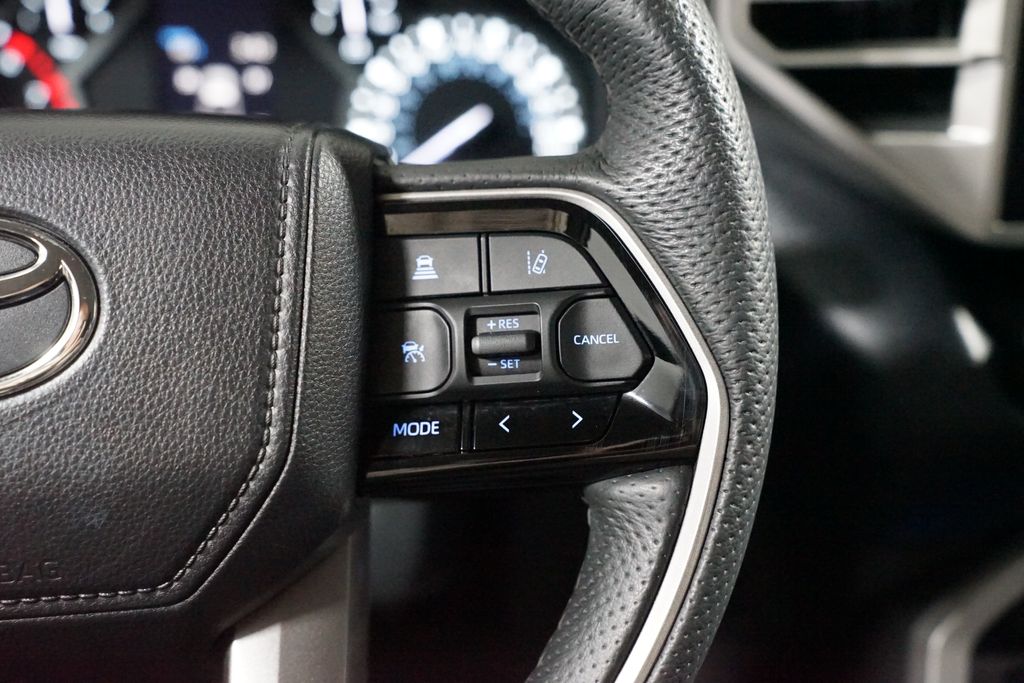 Thumbnail: 2023 Toyota Tundra - 15