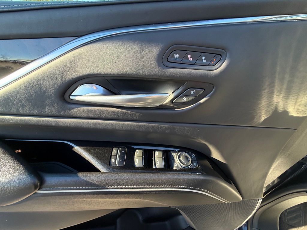 Thumbnail: 2023 Cadillac Escalade - 20