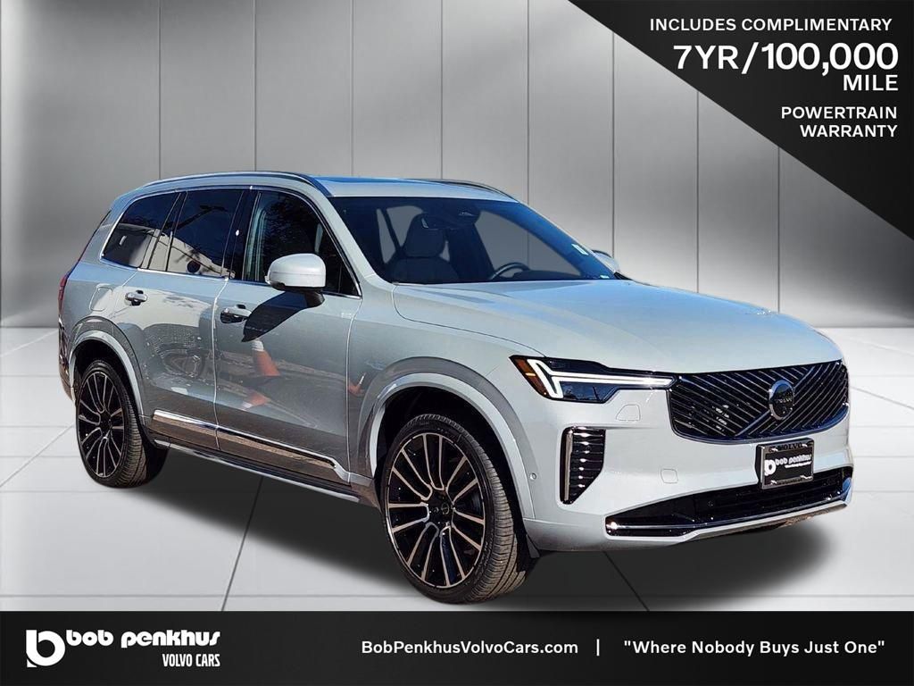 2026 Volvo XC90 B6 Plus 7-Seater