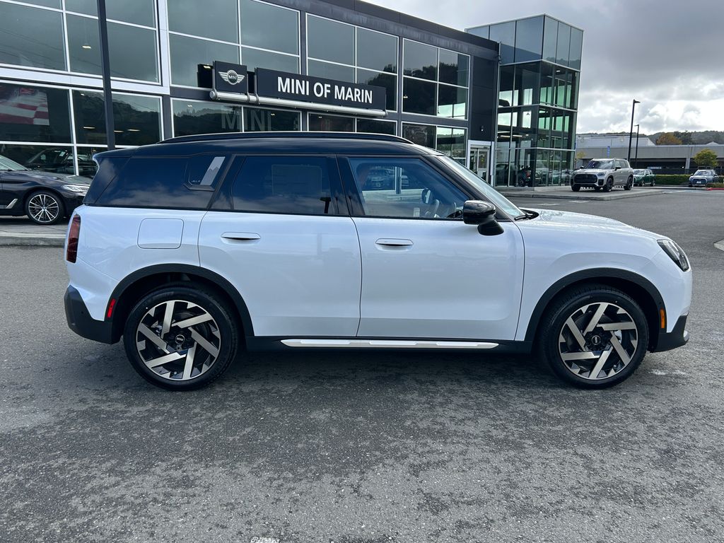 Thumbnail: 2026 MINI Cooper Countryman - 6